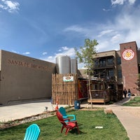 รูปภาพถ่ายที่ Santa Fe Brewing Company โดย Kevin N. เมื่อ 6/11/2022
