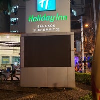 Photo taken at Holiday Inn Bangkok Sukhumvit 22 by Tummy _minicoopy p. on 7/9/2023