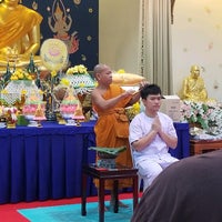 Photo taken at Wat Chakkrawat by Tummy _minicoopy p. on 11/1/2020