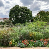 Photo taken at 生活の木 薬香草園 by Atsuchika T. on 9/17/2022