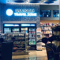 Photo taken at USA Today Travel Zone at TBIT by 🇵🇭 Jac 🇨🇷 on 7/1/2018