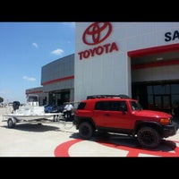 Foto diambil di San Marcos Toyota oleh Charles C. pada 8/9/2014