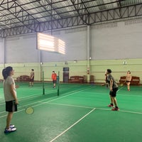 Photo taken at Ratchavipha Badminton Court by JaZzie T. on 9/15/2022