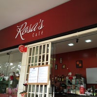 Photo taken at Rosa&amp;#39;s Café by Antonio Carlos R. on 11/27/2012
