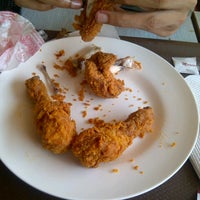 Photo taken at Brooaster Chicken by 🅷🅴🅽🅽🆈  on 12/1/2012