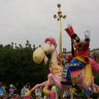 Photo taken at ディズニー・サンタヴィレッジ・パレード by Kota F. on 6/1/2013