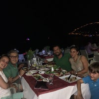 Foto tomada en Öztürk Kolcuoğlu Ocakbaşı Restaurant  por Eda S. el 8/23/2018