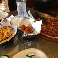 Photo taken at Pizza Hut by Natalie J. on 9/24/2012