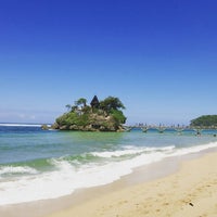 Pantai Balekambang Malang Jawa Timur