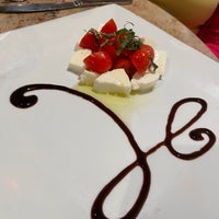 4/16/2023 tarihinde Jen S.ziyaretçi tarafından Dolce Vita Cucina Italiana'de çekilen fotoğraf