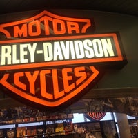 Photo taken at Windy City Harley-Davidson by Eddie K. on 11/25/2013