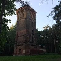 Photo taken at Башня в парке Лесотехнической Академии by Sweet H. on 5/25/2018