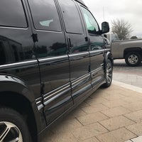 รูปภาพถ่ายที่ Classic Chevrolet โดย Reagan W. เมื่อ 2/20/2017