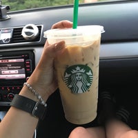 Photo taken at Starbucks by Bóng Bay on 9/9/2017