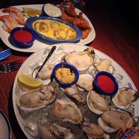 Photo taken at Red Lobster by BCMAC7 T. on 1/10/2015