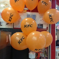 Foto scattata a KFC da Alena S. il 5/11/2013