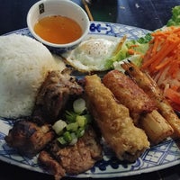 Photo taken at Long Provincial Vietnamese Restaurant by MisterEastlake on 6/18/2018