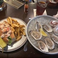 Photo taken at Union Oyster House by Ross S. on 11/11/2023