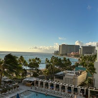 Photo taken at Waikiki Beach Marriott Resort &amp;amp; Spa by Ross S. on 1/28/2024