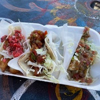 10/29/2021 tarihinde Ross S.ziyaretçi tarafından Best Fish Taco in Ensenada'de çekilen fotoğraf