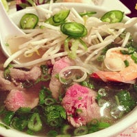 รูปภาพถ่ายที่ Pho Pasteur โดย Brian S. เมื่อ 2/17/2013