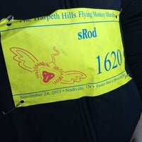 11/24/2013에 Arminda G.님이 Harpeth Hills Flying Monkey Marathon에서 찍은 사진