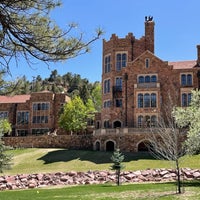 Photo taken at Glen Eyrie Castle &amp;amp; Conference Center by Sally J. on 5/10/2022
