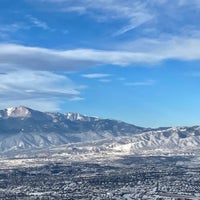 รูปภาพถ่ายที่ Colorado Springs Airport โดย Sally J. เมื่อ 12/23/2022