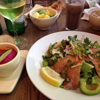 Photo taken at Le Pain Quotidien by Lboogie on 12/28/2014