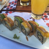 Photo taken at Sushi Itto by Karla A. on 4/2/2017