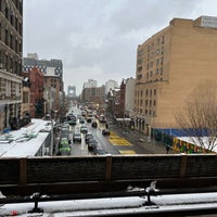 Photo taken at Metro North - Harlem - 125th Street Station by Jen O. on 1/19/2024