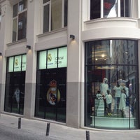 adidas Shop-in-Shop Madrid ECI Preciados - Sporting Goods Shop in Madrid