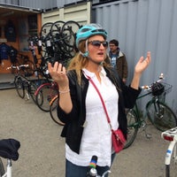 Das Foto wurde bei Streets of San Francisco Bike Tours von Amy J. am 8/4/2014 aufgenommen