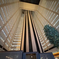 Photo taken at New York Marriott Marquis by mikey on 5/9/2024