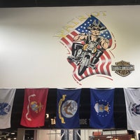 Foto tirada no(a) Patriot Harley-Davidson por ᴡ V. em 7/13/2017
