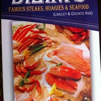 Das Foto wurde bei Bizini&amp;#39;s Famous Seafood, Steaks and Hoagies von DjLORD am 11/30/2012 aufgenommen
