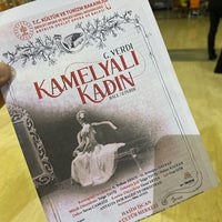 Foto diambil di Antalya Devlet Opera ve Balesi oleh VΛ pada 10/8/2022