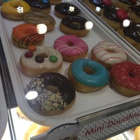 Photo taken at Krispy Kreme by Saroya T. on 12/17/2017