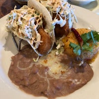 Foto tomada en La Parrilla Mexican Restaurant  por Chris B. el 1/15/2018