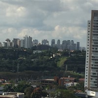 Photo taken at Mercure São Paulo Nações Unidas by Débora Christine Z. on 9/9/2015