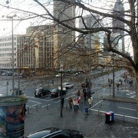 Foto diambil di The Corner Hotel Frankfurt oleh Rahul D. pada 12/10/2012