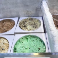 5/27/2017にMichael D.がSundaes The Ice Cream Placeで撮った写真