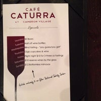 รูปภาพถ่ายที่ Café Caturra โดย David B. เมื่อ 6/25/2013