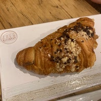 Photo taken at Le Pain Quotidien by Уина М. on 3/1/2020