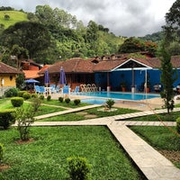 Photo taken at Pousada Chalés do Lago by Vander S. on 4/30/2015