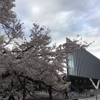 Photo taken at 東京工業大学附属図書館 by YoC on 4/12/2017