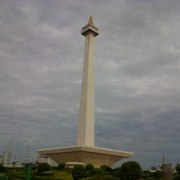 Photo taken at Pelataran Cawan Monas by Kardoman T. on 1/12/2013