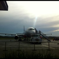 Photo taken at Gold Coast Airport (OOL) by 偉信 王. on 12/2/2012