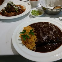 1/10/2014에 Armand V.님이 Cielito Lindo Mexican Gastronomy에서 찍은 사진