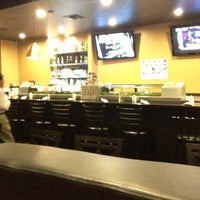 3/30/2013에 April F.님이 Yellow Tail Sushi &amp; Bar에서 찍은 사진
